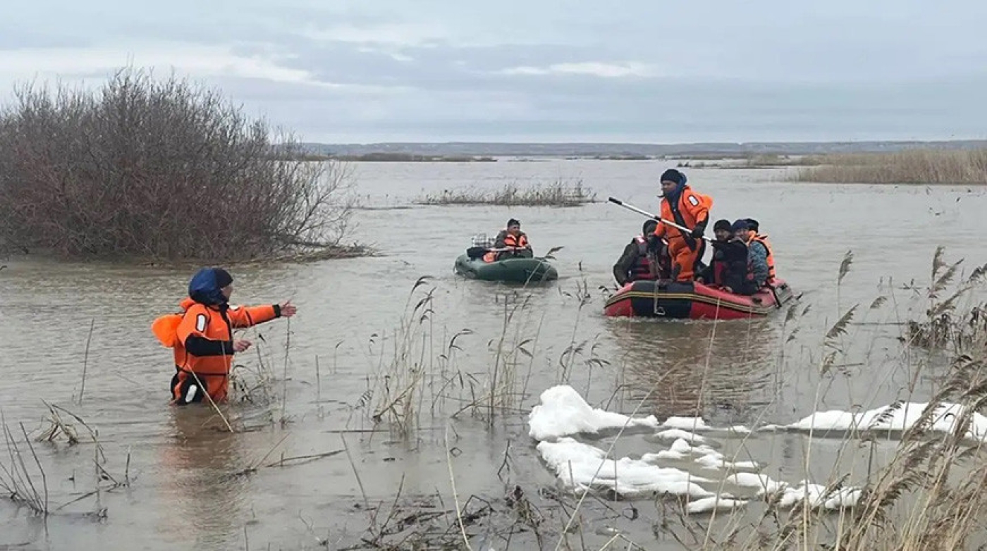 В Казахстане количество эвакуированных из-за паводков превысило 111 тыс.