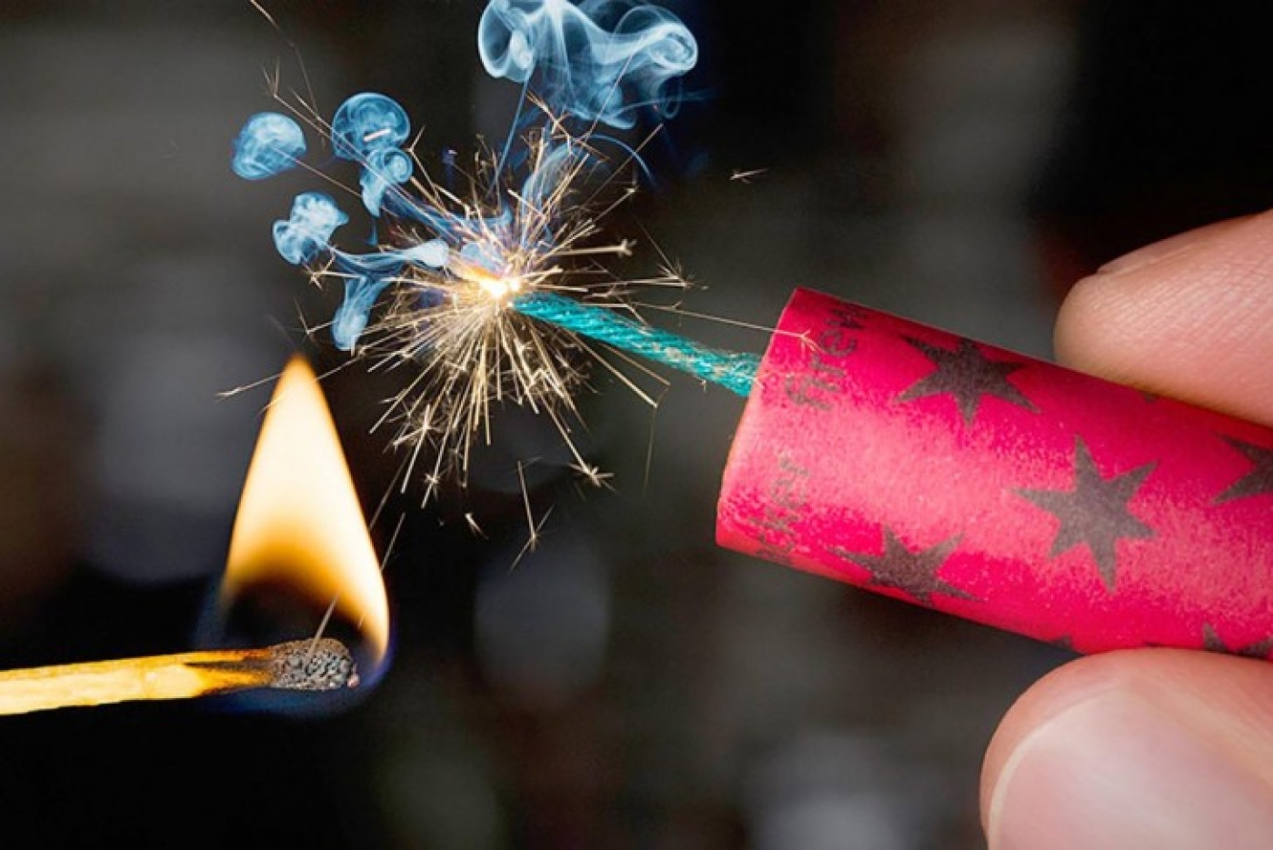 Осторожно, пиротехника –  небезобидная забава!