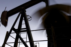 Цена нефти марки Brent на бирже ICE превысила $102 за баррель