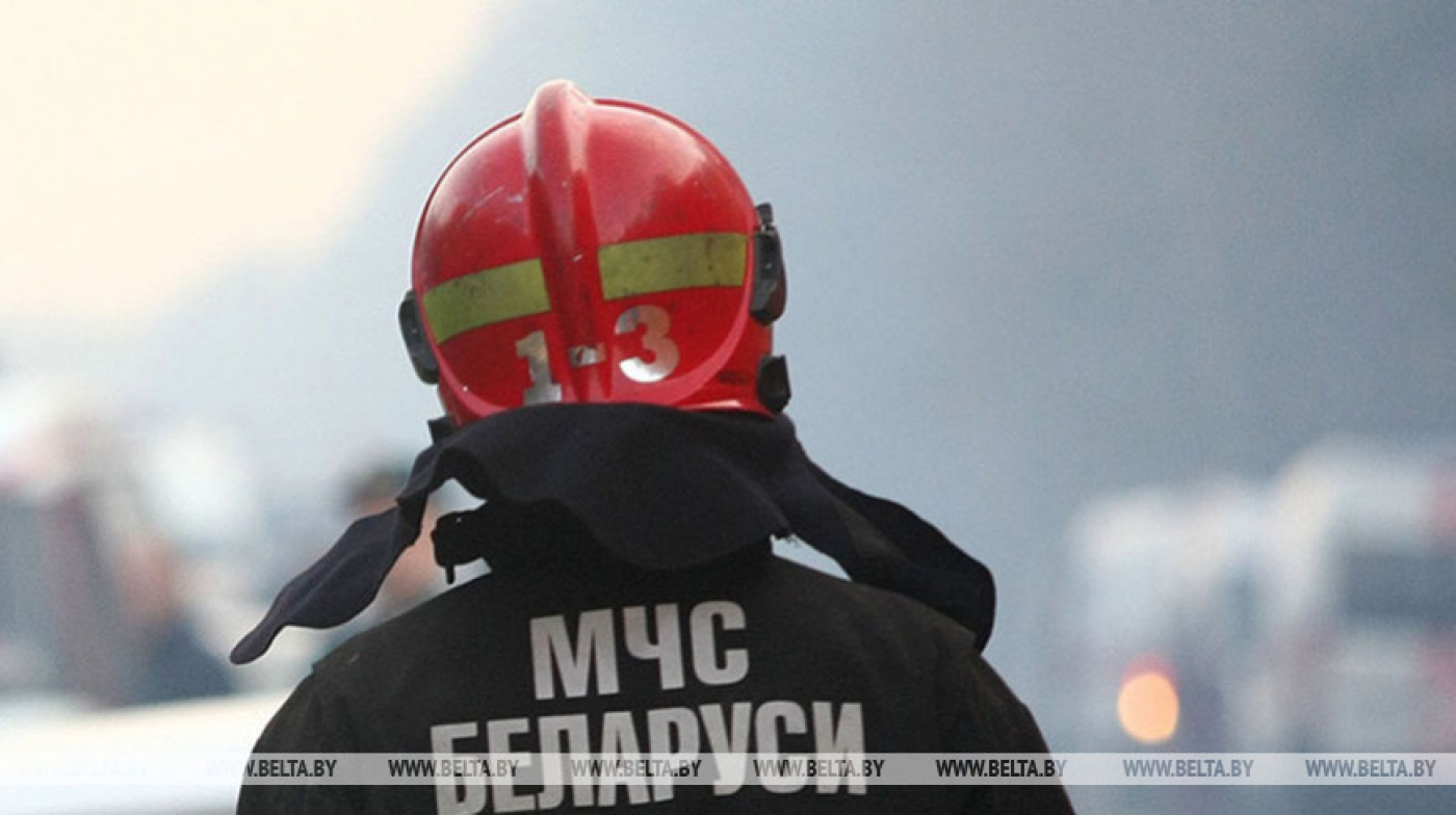 Из горевшей квартиры в Минске спасли пенсионерку