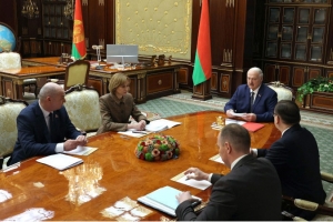 Максимально либерально и с передовыми технологиями. Лукашенко обозначил главные подходы при проведении ЭКО