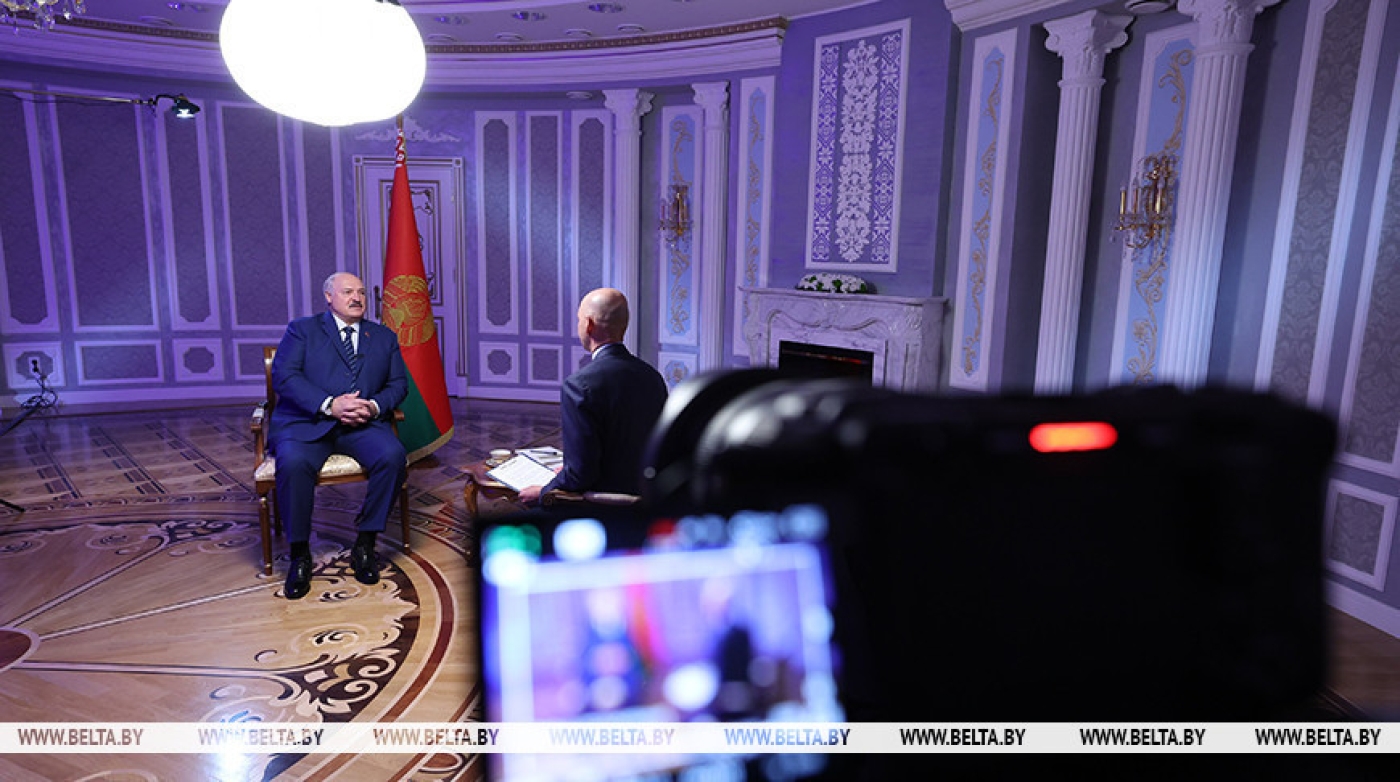 Лукашенко о торговой войне Трампа: надо понаблюдать, что будет завтра, Дональд может и отступить