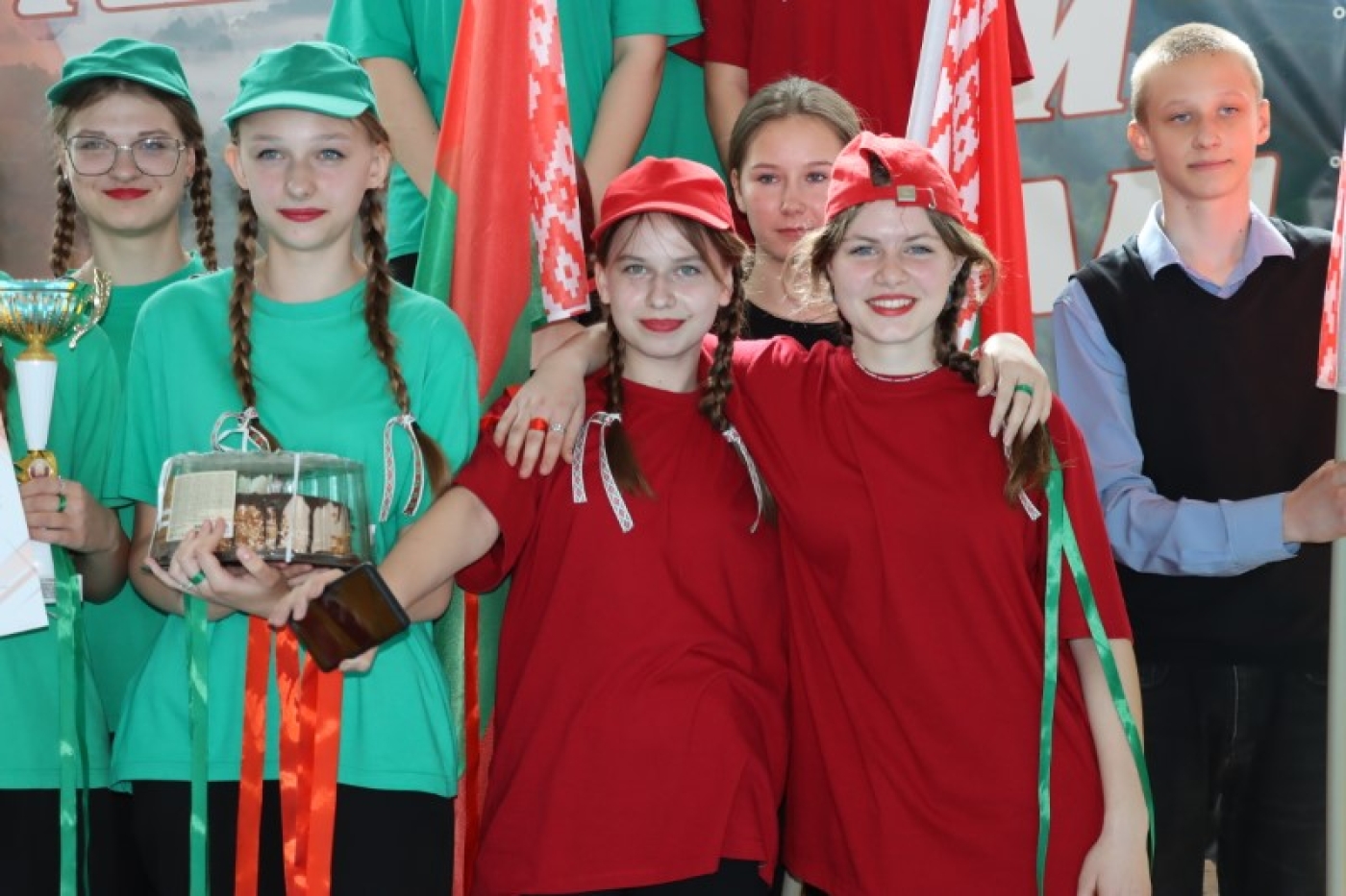 «Сэрцам адданыя роднай зямлі»