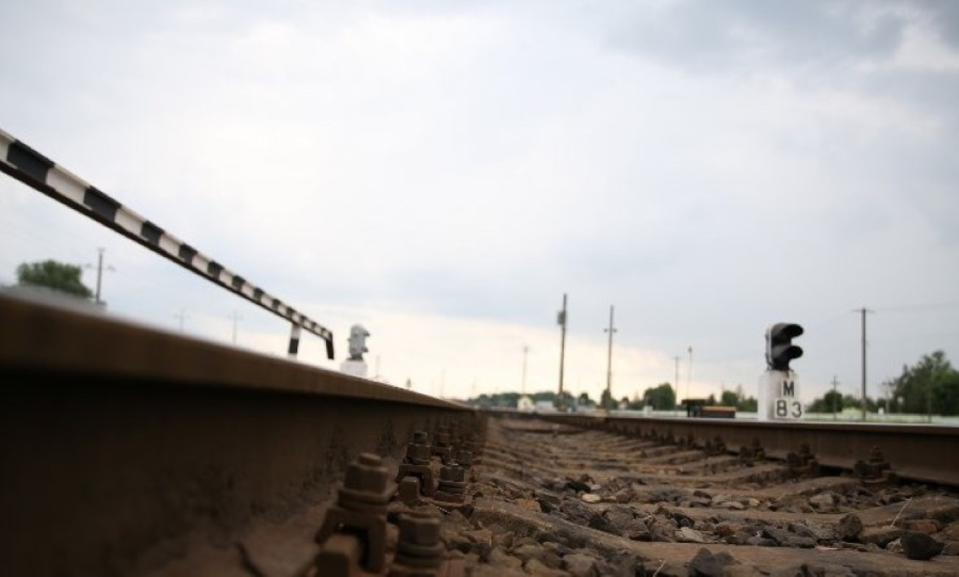 Подросток в Минском районе прокатился на крыше поезда и получил удар током