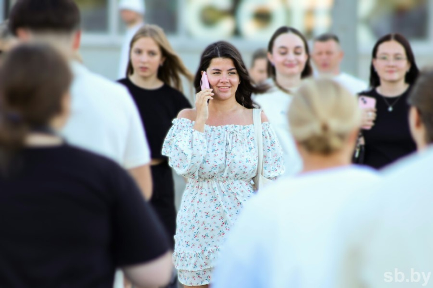 Базовые счета для пенсий и пособий, новые правила господдержки при покупке жилья — что ждет белорусов в июне