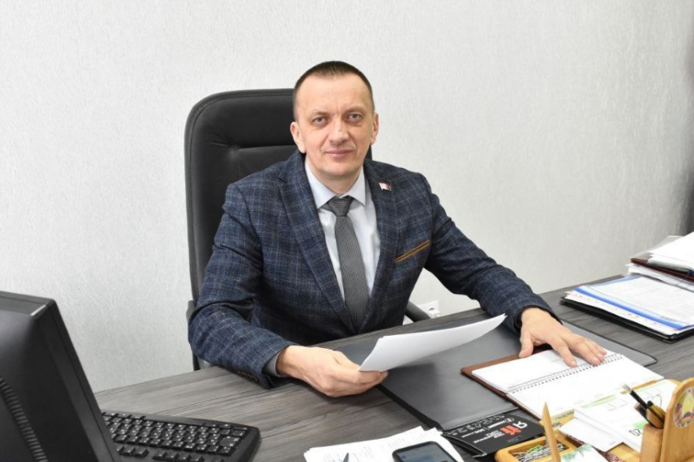 «Прямую линию» проведёт председатель районного Совета депутатов Владимир Викторович ТРУХАН