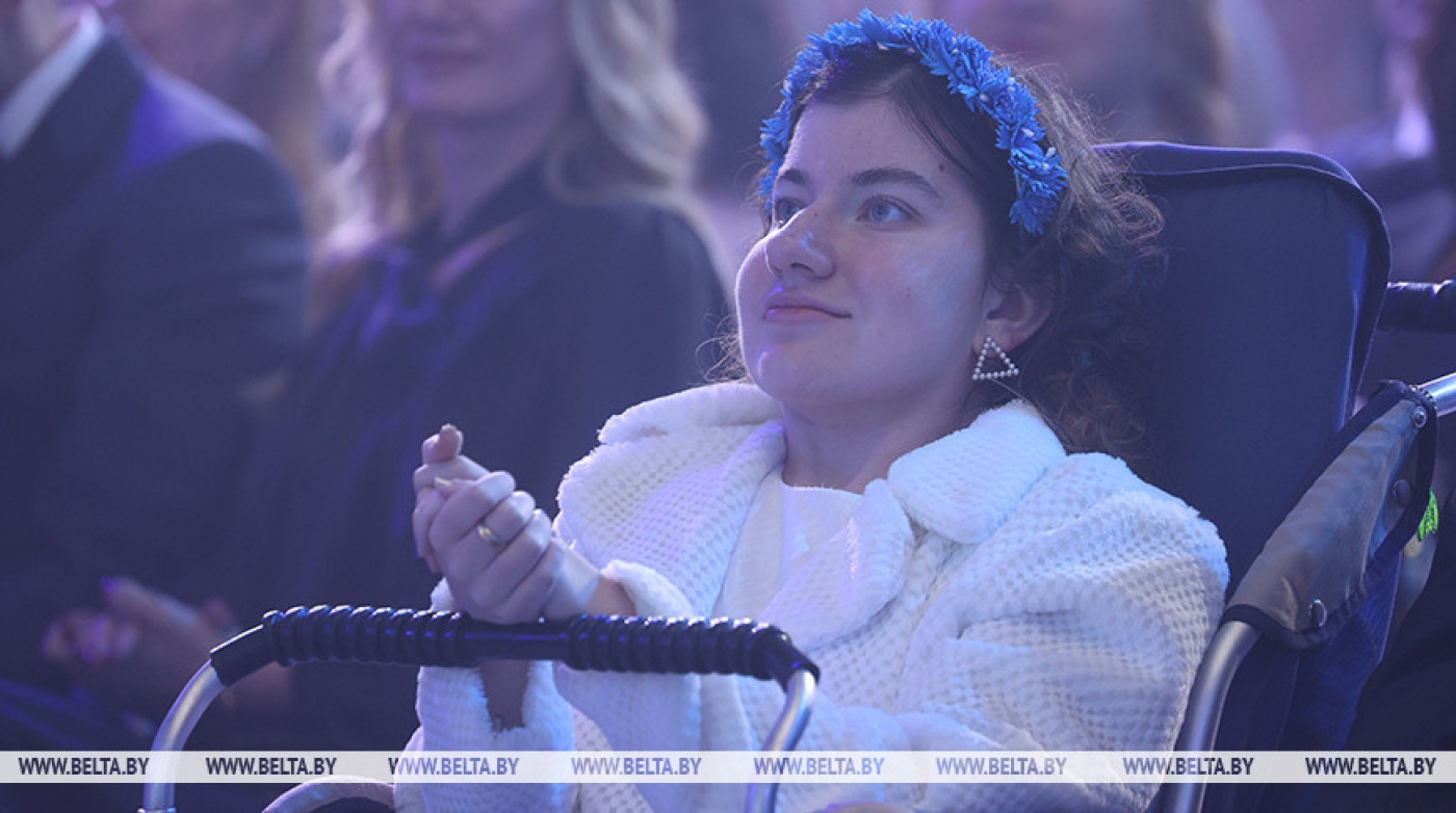 "Хочу быть самостоятельной". Главные герои "Василькового бала" поделились своими мечтами