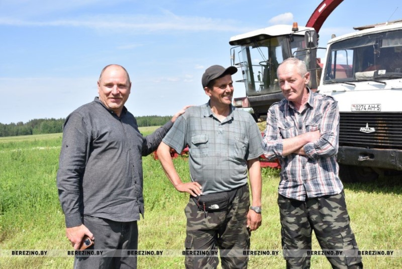 В разгаре кормозаготовка: «Березинский райагросервис» работает на полную мощность