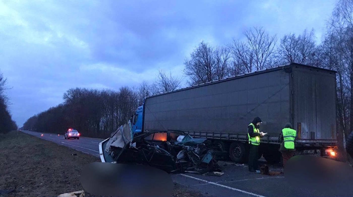Два человека погибли в ДТП в Березовском районе