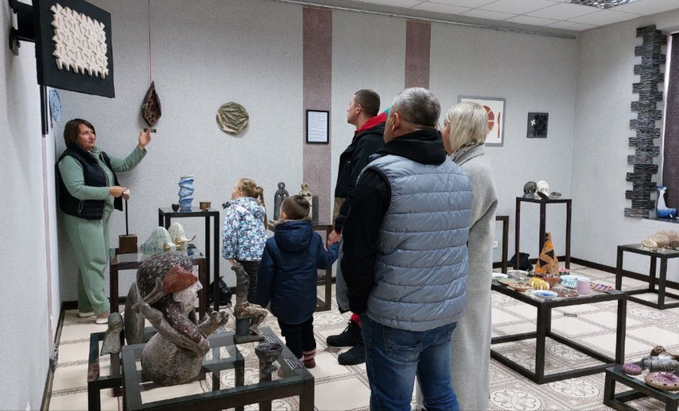 В Березинском районном центре ремёсел гости с далёкой Камчатки Российской Федерации.