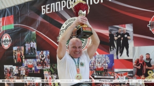 Одной левой. Хоронеко побил очередной рекорд в белорусском жиме