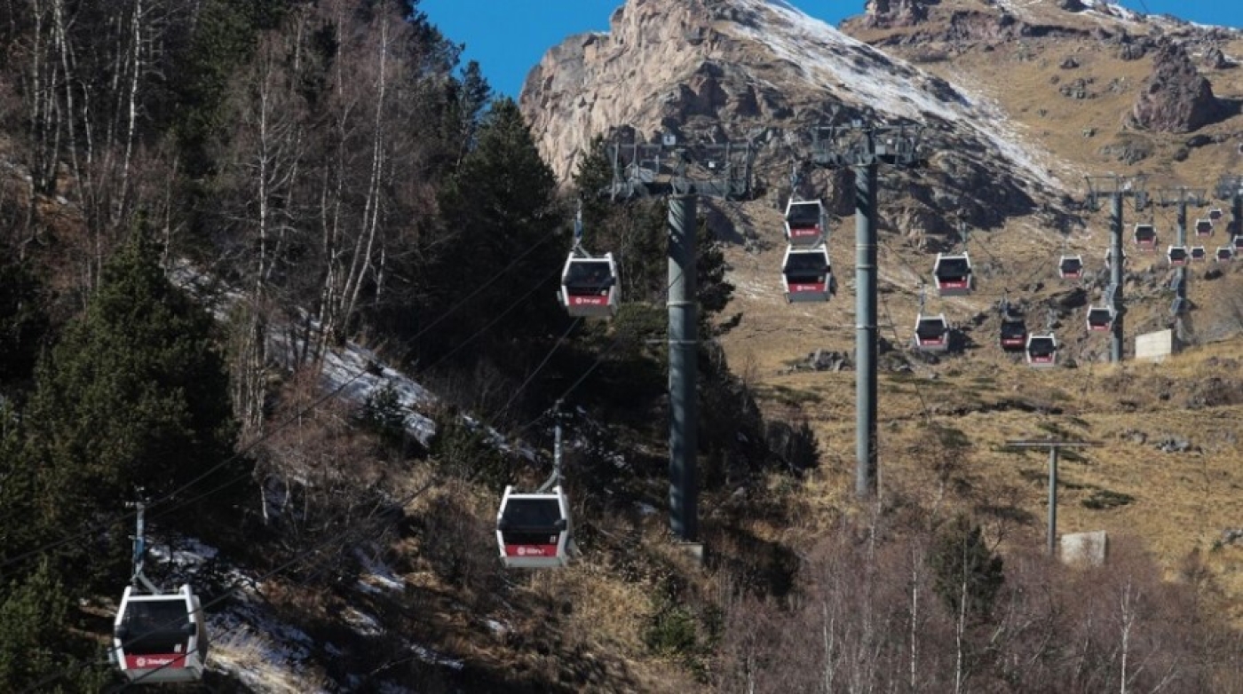 На Эльбрусе оборвалась канатная дорога, есть погибшие