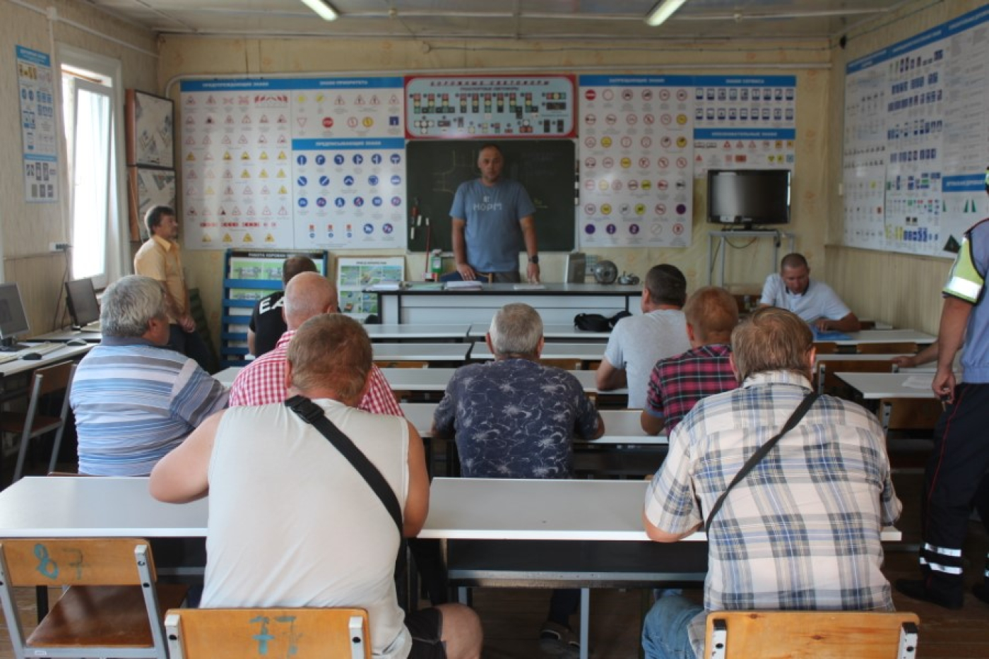 Кто станет лучшим водителем школьного автобуса?