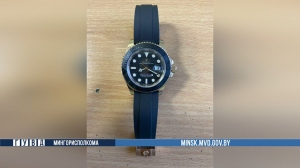 В Минске таксист снял с руки спящего иностранца часы за Br80 тыс.