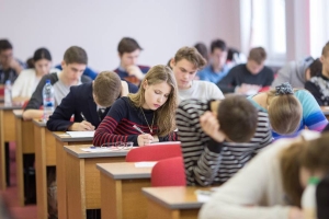 Всё больше выпускников школ Минщины выбирают обучение на условиях целевой подготовки