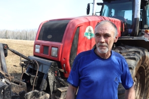 Сев яровых завершен, работы продолжаются