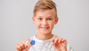 Офтальмолог рассказала, можно ли носить линзы детям