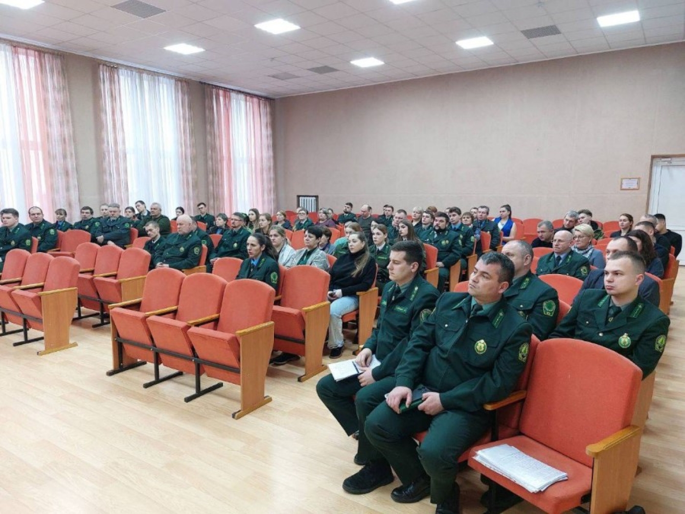 Собрание трудового коллектива Березинского лесхоза по вопросам профилактики коррупционных нарушений