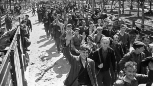 "Впереди колонны шел козел Малыш. Это была сенсация!" Как 80 лет назад в Минске прошел самый крупный партизанский парад