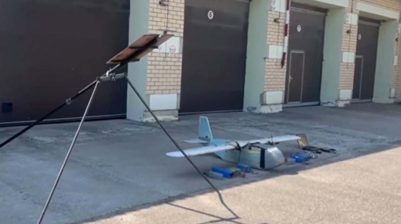 Пограничники в Гродненском районе задержали двух нарушителей с беспилотником