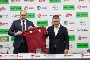 Виктор Ганчаренко возглавил национальную сборную Беларуси по футболу