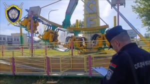 СК возбудил уголовное дело по факту выпадения 11-летней девочки из аттракциона в Лиде