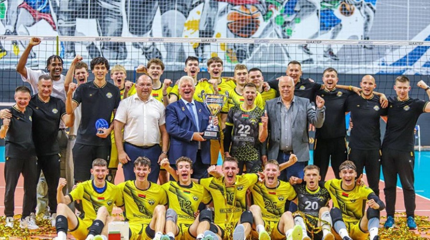 Волейболисты "Шахтера" выиграли Суперкубок Беларуси