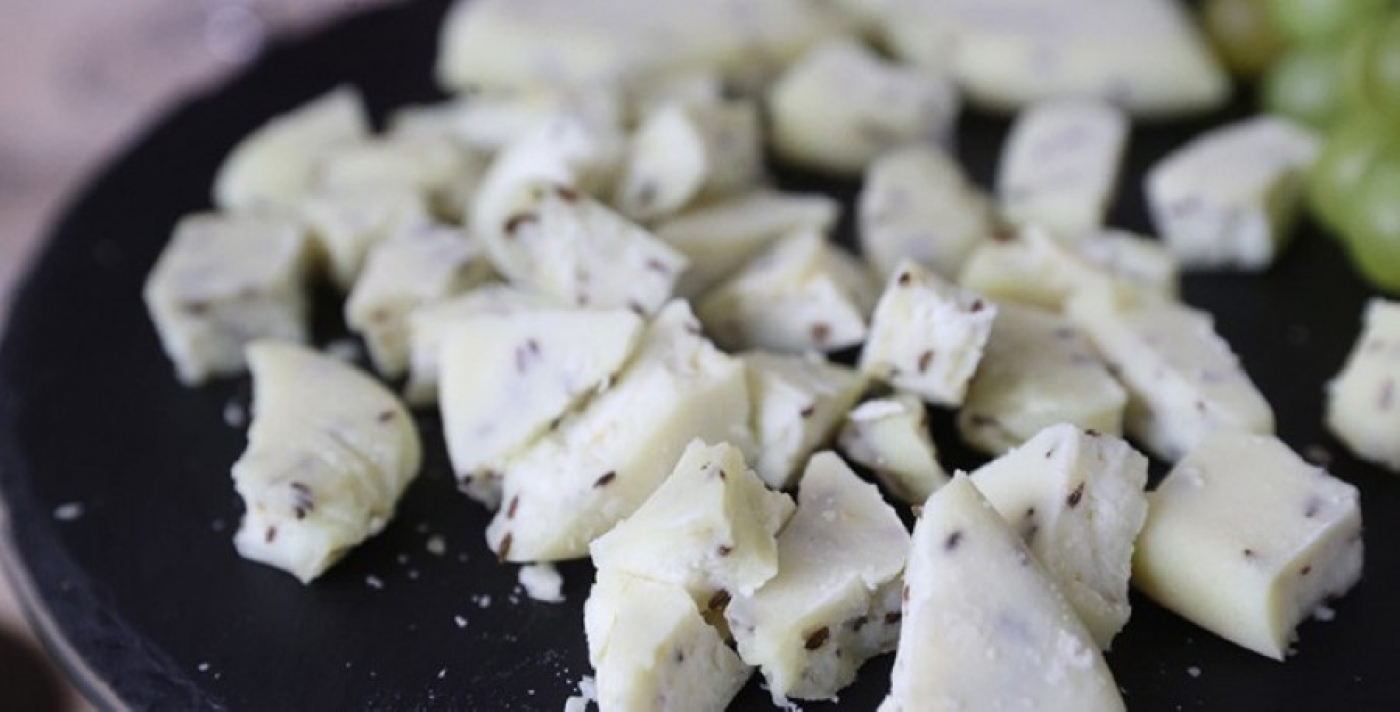 Сыр с белой плесенью и лактоферрин: какие проекты в Минской области вошли в программу "Один проект – один район"