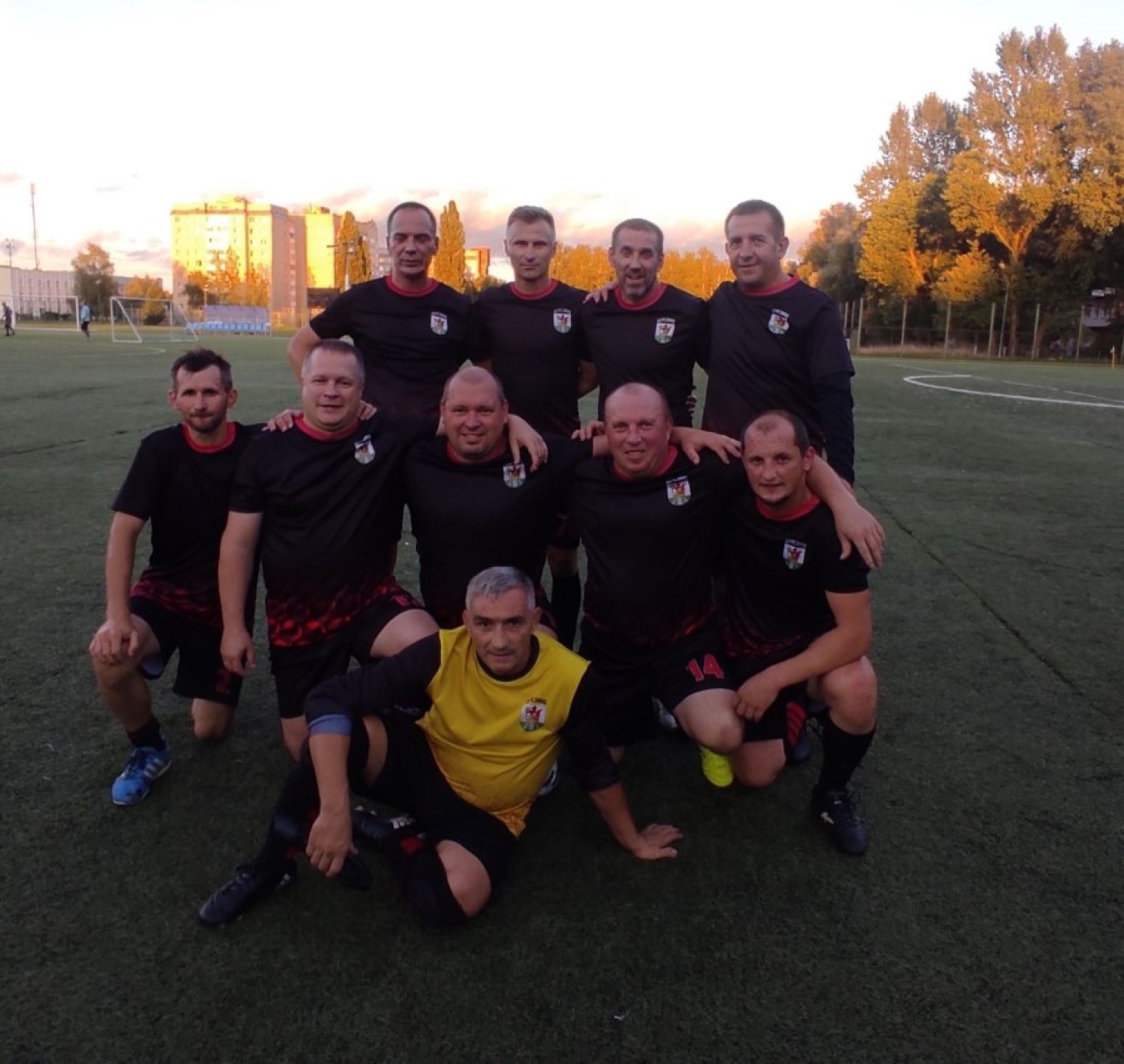 В Могилевн прошла игра 8-го Открытого Чемпионата г. Могилева по футболу среди ветеранов 2024. Березино-Горки