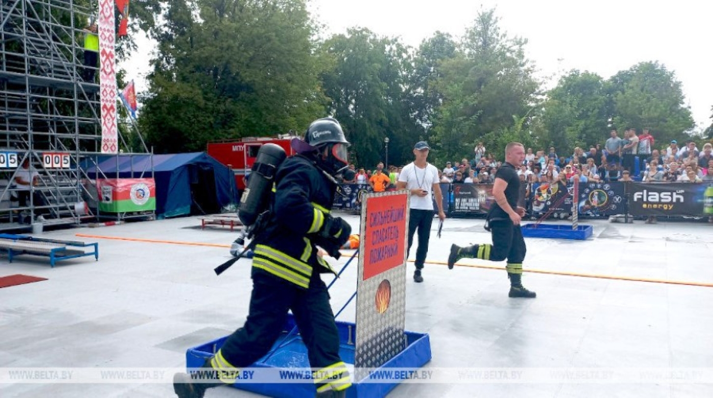 Спасатели из Беларуси, России и Кыргызстана борются за звание сильнейших на "Брестском рубеже"