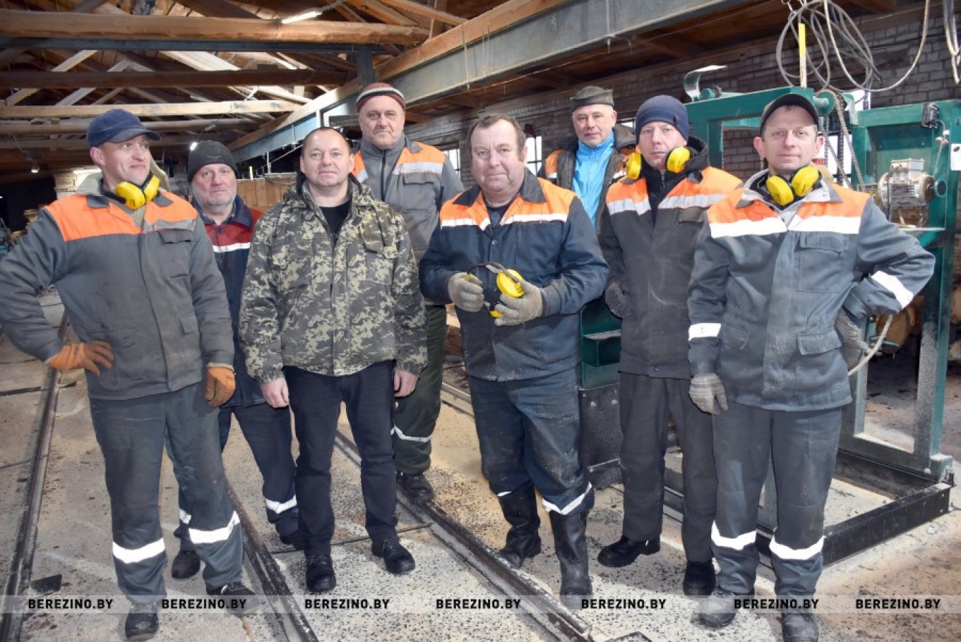 Березинский лесхоз: от заготовки до переработки – 2600 кубометров продукции ежемесячно