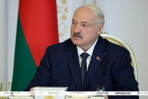 "Упирайтесь и работайте!" Лукашенко на совещании с руководством Совмина обозначил генеральную линию