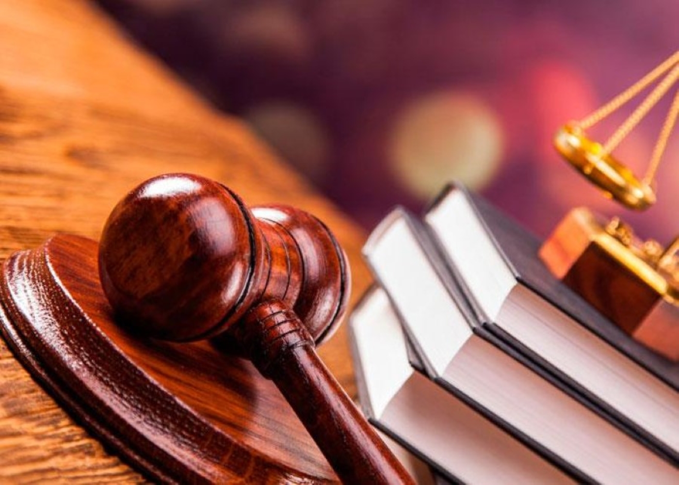 Какая ответственность грозит за уклонение от явки в орган, ведущий административный процесс