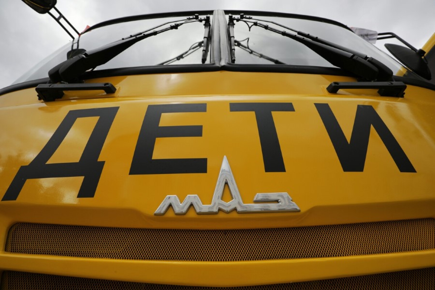 В Минской области в новом учебном году более 12 тыс. учеников будет подвозить 321 школьный автобус