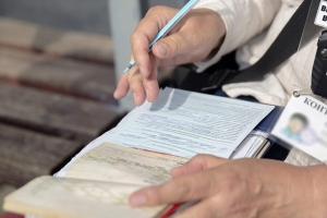 Контролёры пугают протоколом? Про оплату штрафов на месте, которая перерастает в обязанность