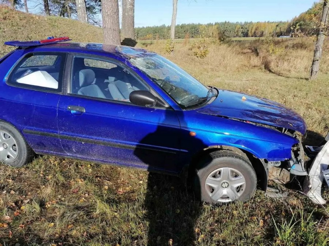 Не справился с управлением и опрокинулся
