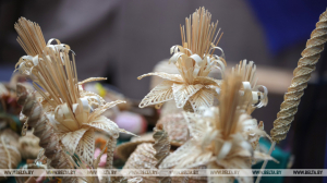 Кукла-василек и детский город мастеров: что предложили подростки для "Славянского базара в Витебске"