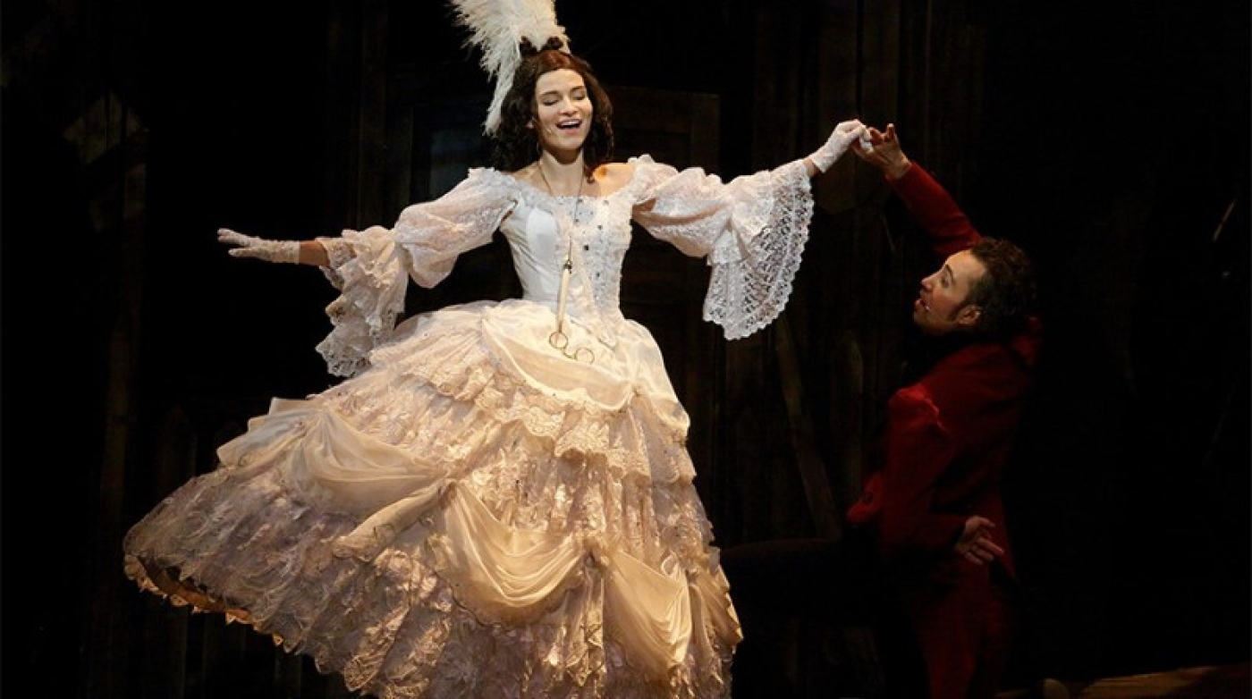 "Мертвые души", "Алые паруса". Свердловский театр музкомедии приехал с гастролями в Минск