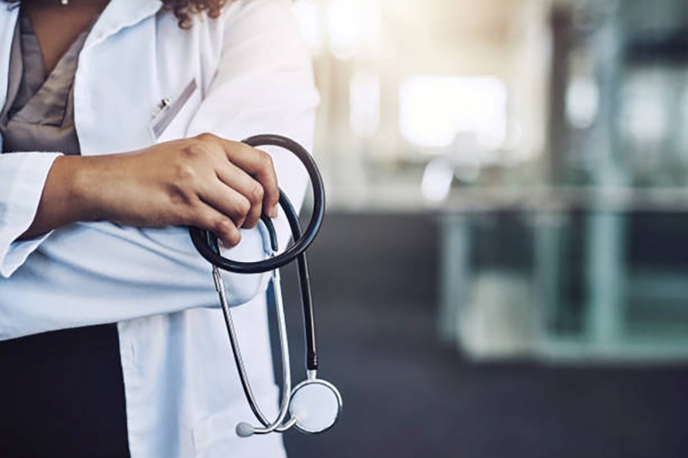 Рекомендации по безопасному отдыху для пожилых дачников