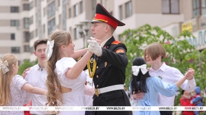 ФОТОФАКТ: Республиканская акция "Вальс победы" прошла в Минске