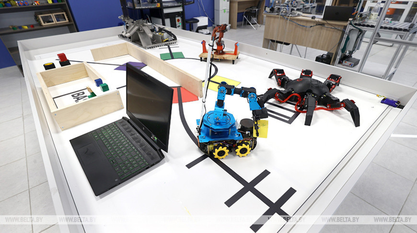 Лукашенко в День знаний посетит Национальный детский технопарк