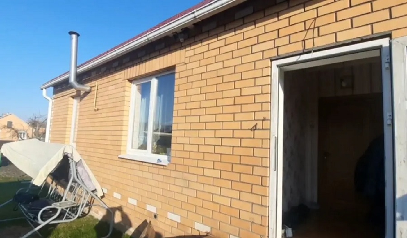 Убил жену и на большой скорости влетел в стелу на въезде в Столин. Подробности жуткой истории