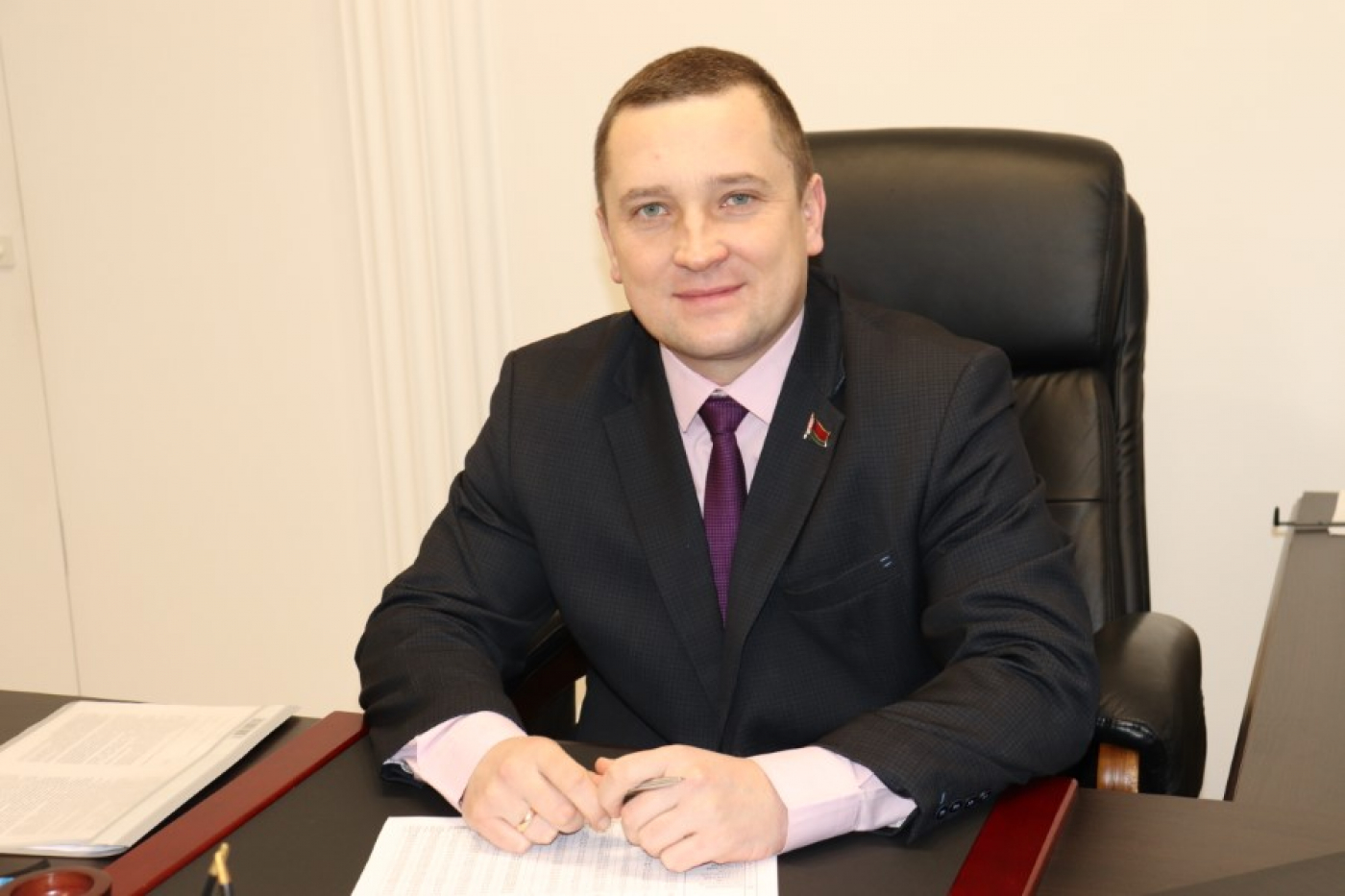 С Новым годом, здоровья, мира и счастья!
