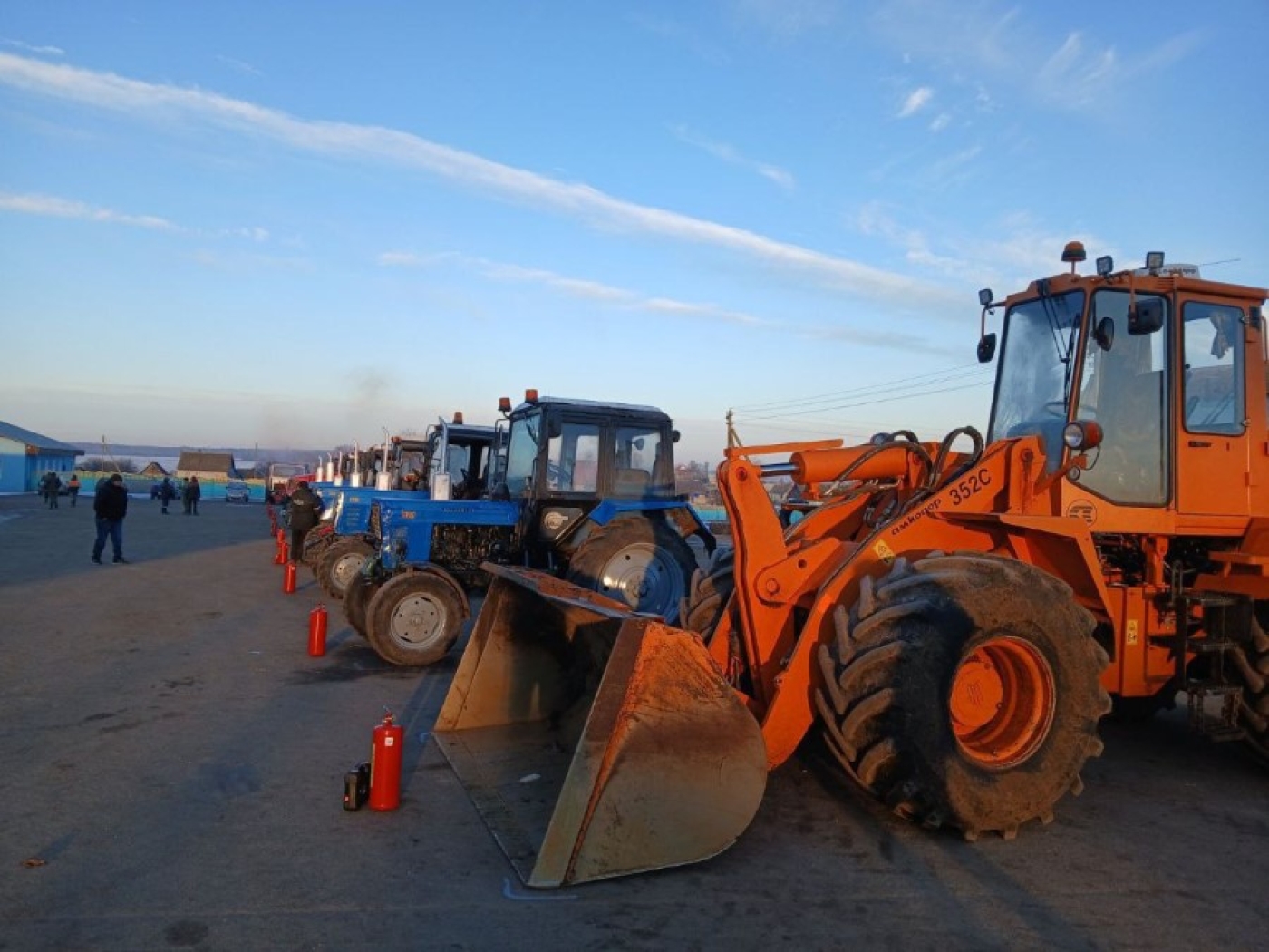 Техника, на выход!