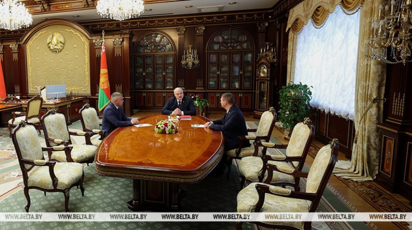 "Мы никого бросать не собираемся". Лукашенко хочет посетить "АМКОДОР"