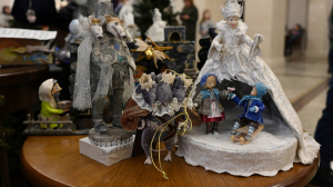 В Большом театре выбрали победителей конкурса "Новогодняя театральная игрушка"