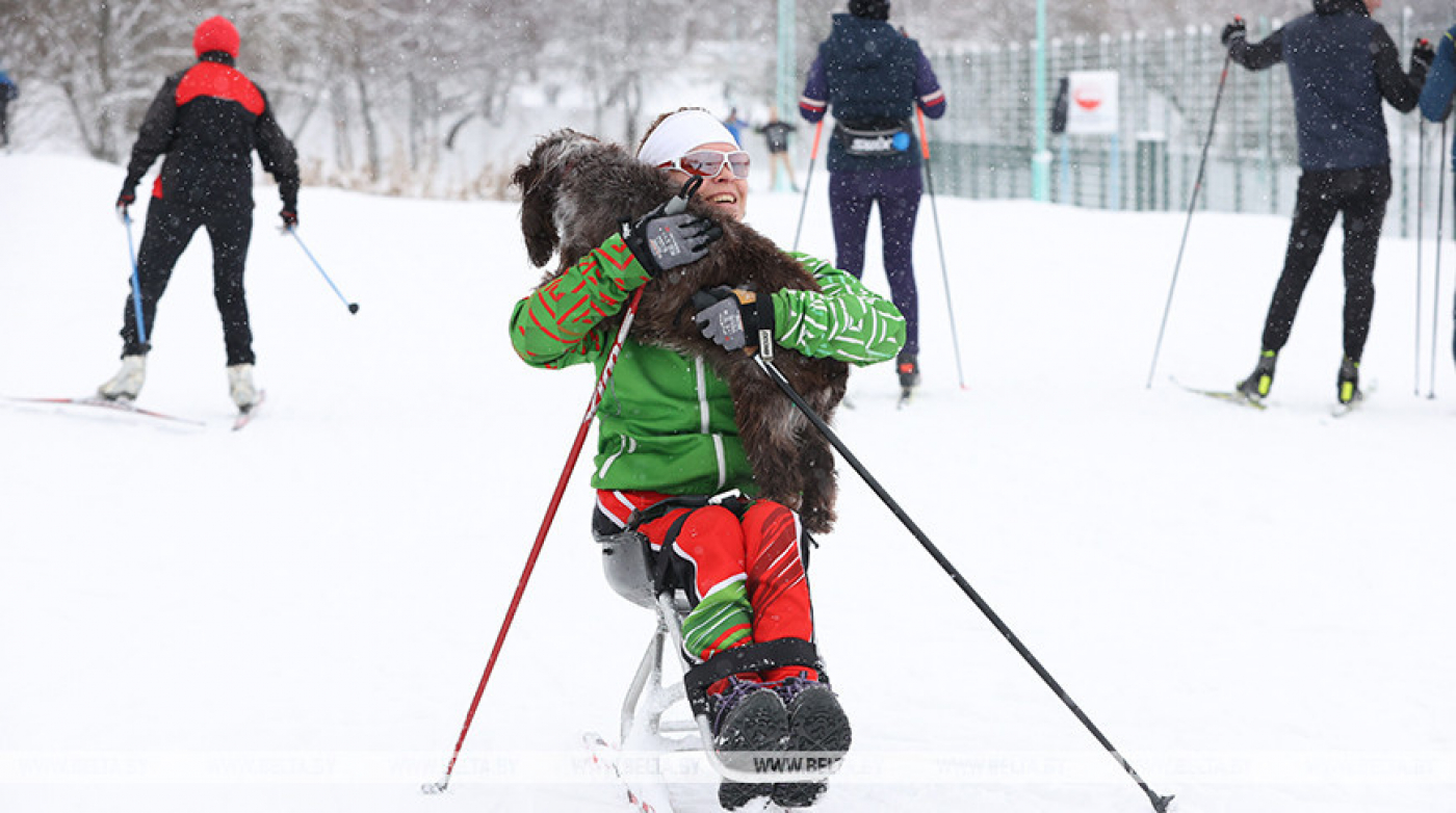 "Наши медали еще впереди!" Как государство поддерживает паралимпийцев в жизни и спорте