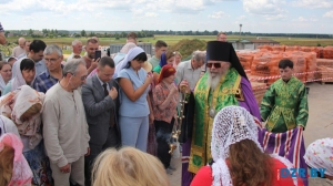 В Дзержинском районе освятили фундамент будущей часовни в честь святой Валентины Минской