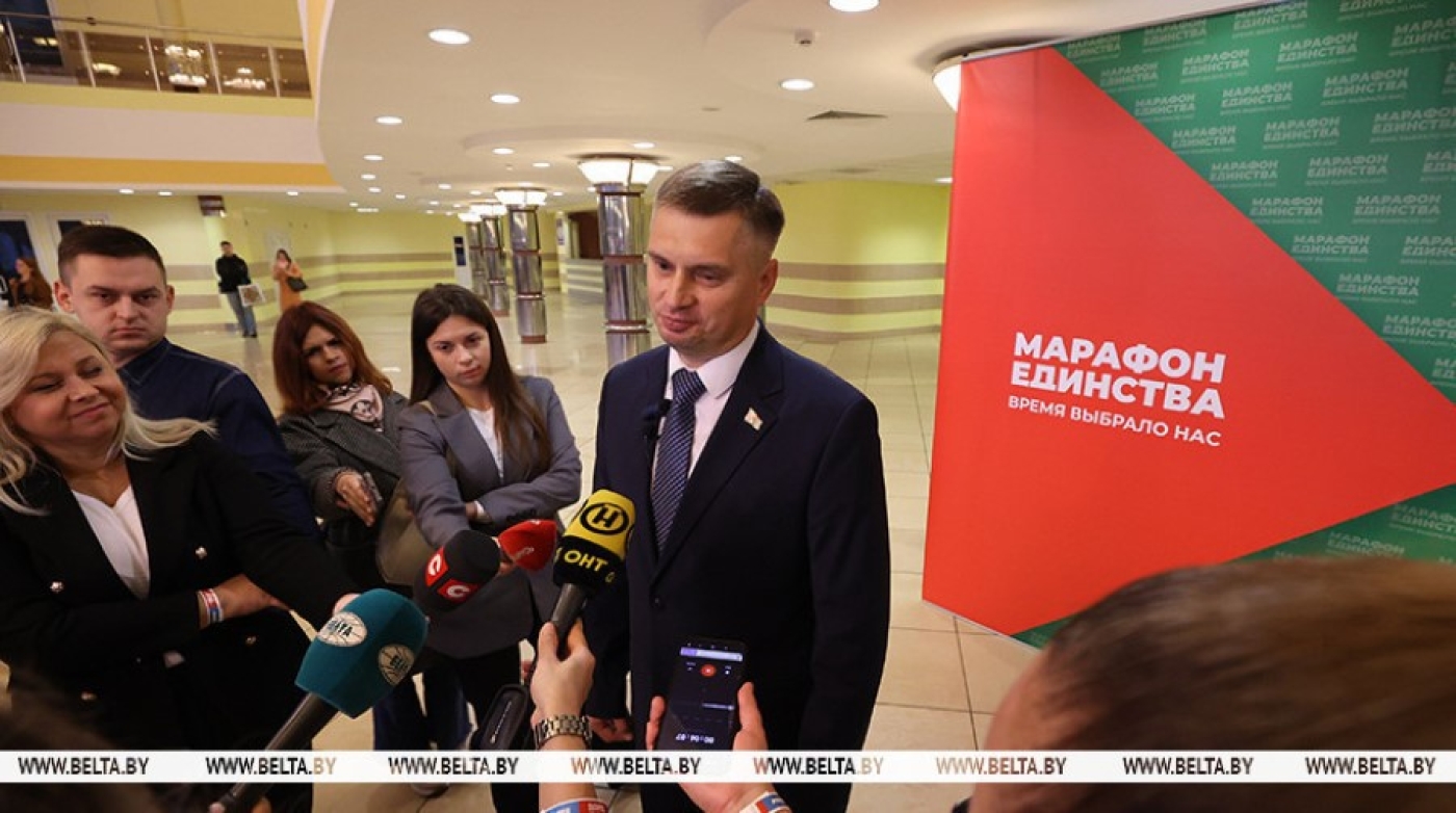 "Город живет этим". Председатель Молодечненского райисполкома о "Марафоне единства"