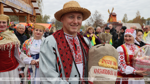 Вкусно и с размахом отмечает Славгород областные "Дажынкi"